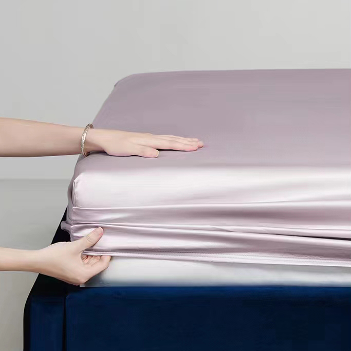 Extra Soft 1800 Microfiber Satin Sheets Deep Pocket Fitted Sheet Hotel Luxury Silky Bed Sheets